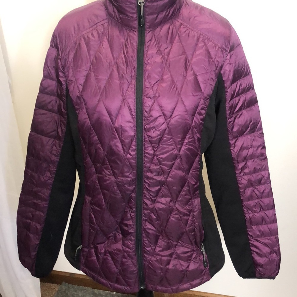 32 degrees purple and black quilted puffer zip up light weight coat size M​ - Picture 2 of 9